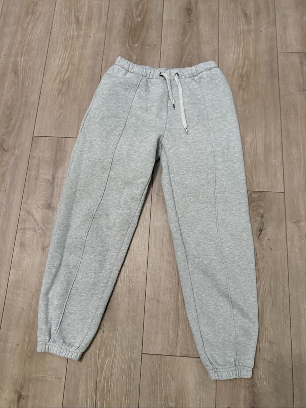 Vuori Grey Drawstring Jogger Sweatpants